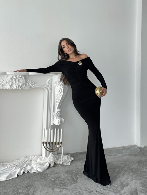 Grace Broş Detaylı Elbise - Siyah - 3